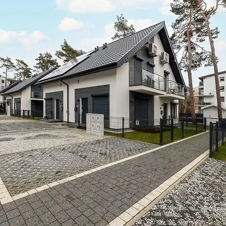 With Garden 450 M To The By Rent Like Appartement Dziwnówek
