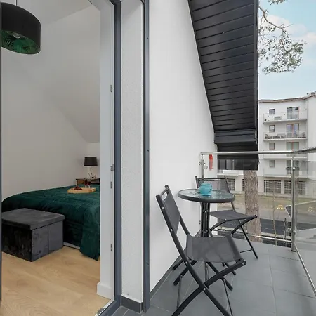 With Garden 450 M To The By Rent Like Appartement *
